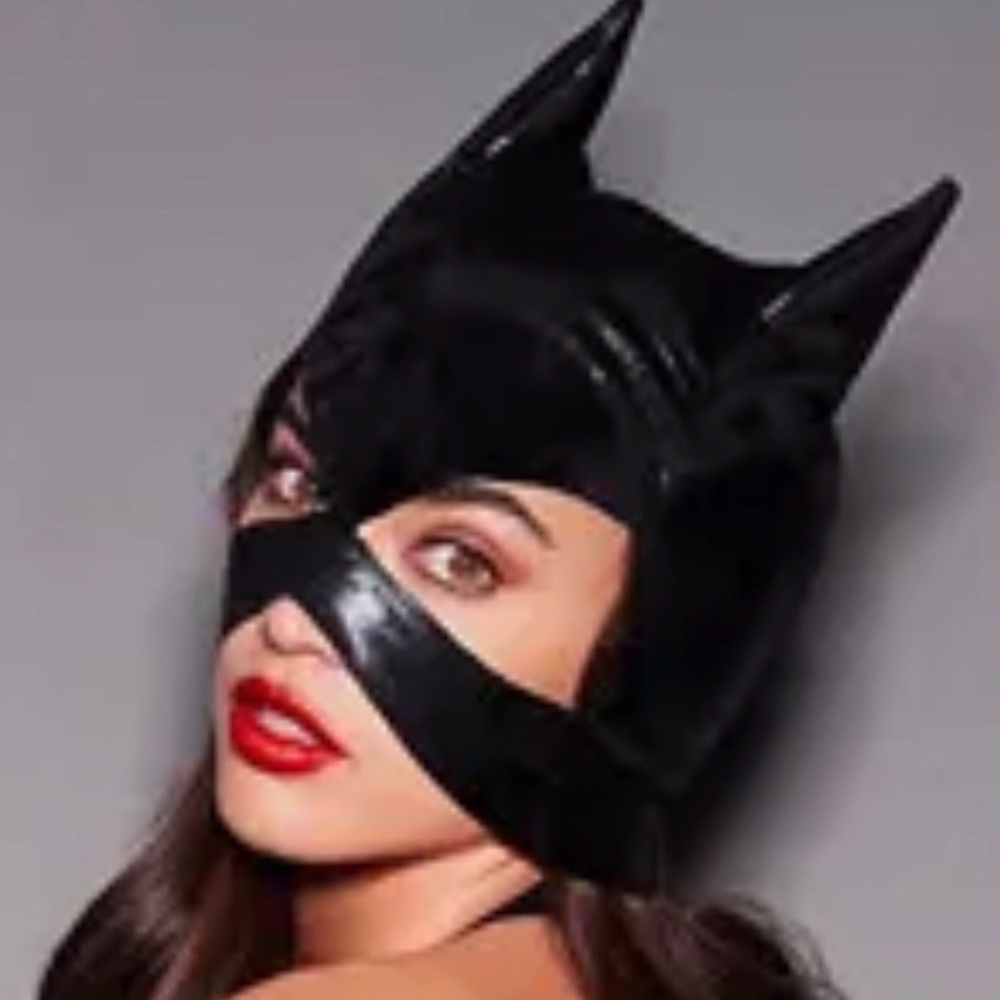 Adult mask one size new